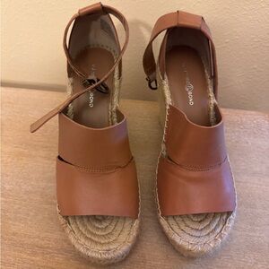 Universal Thread Women's Brown Espadrille Wedges